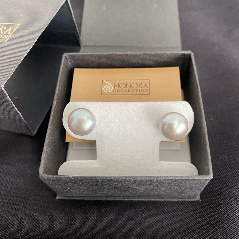 Grey Honora Pearl Stud Earrings 11mm NWT